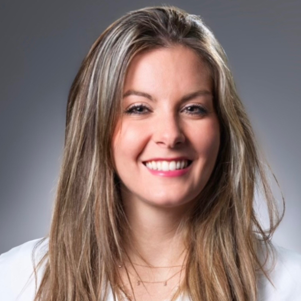 Dr. Viktoria König